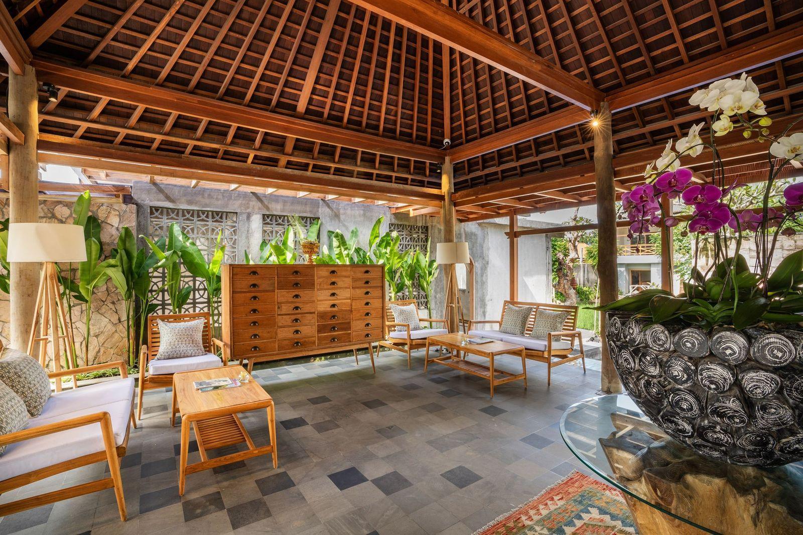 Gita Maha Ubud Hotel By Mahaputra-Chse Certified Exteriör bild