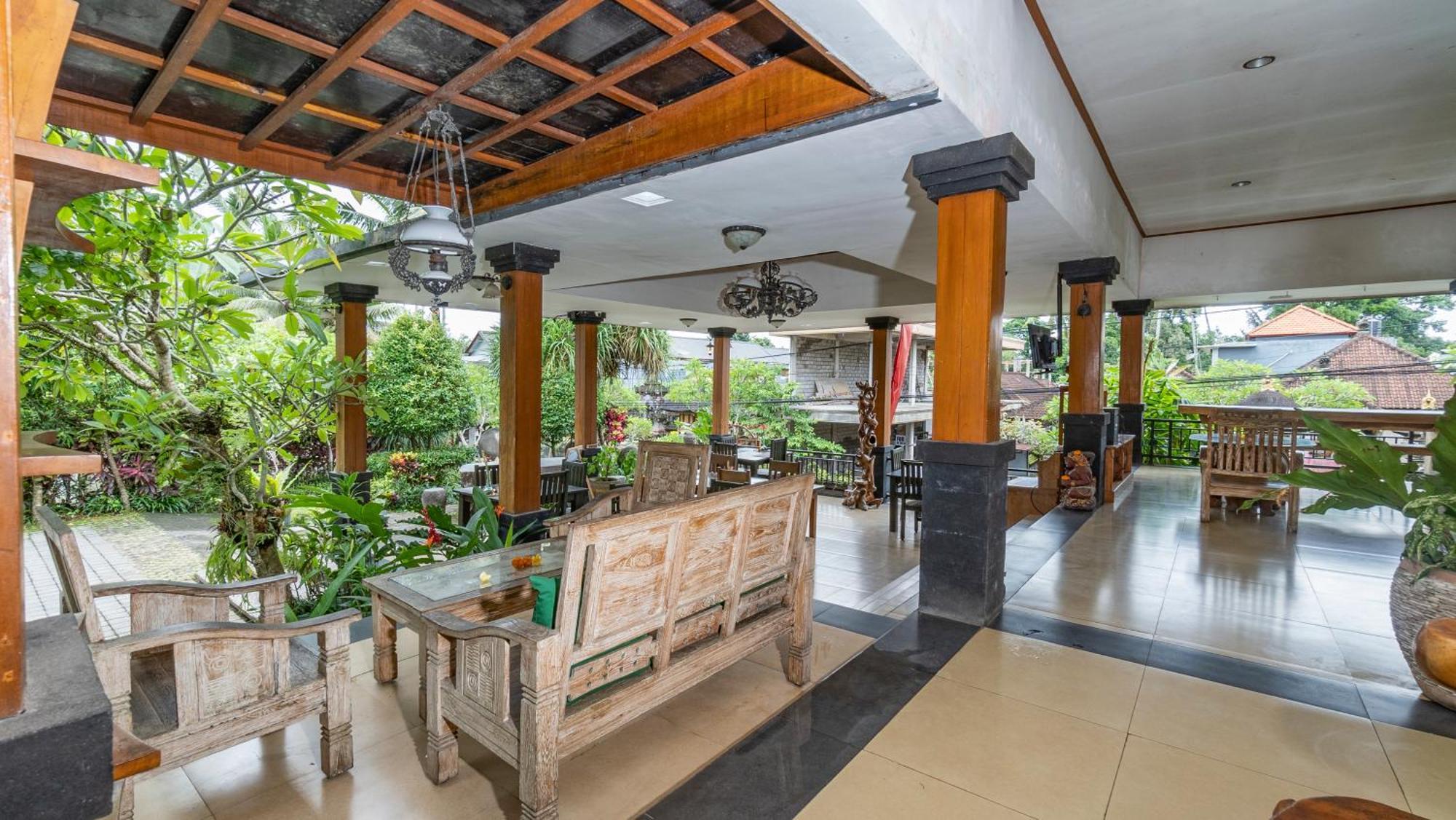Gita Maha Ubud Hotel By Mahaputra-Chse Certified Exteriör bild